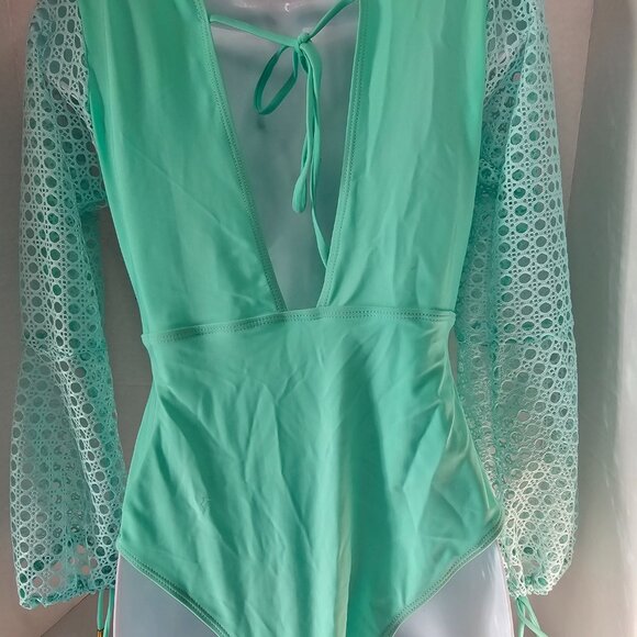 Real Housewives Monstera Netted Sleeve Mint Green Belted One Piece Swimsuit SZ S - Picture 4 of 6